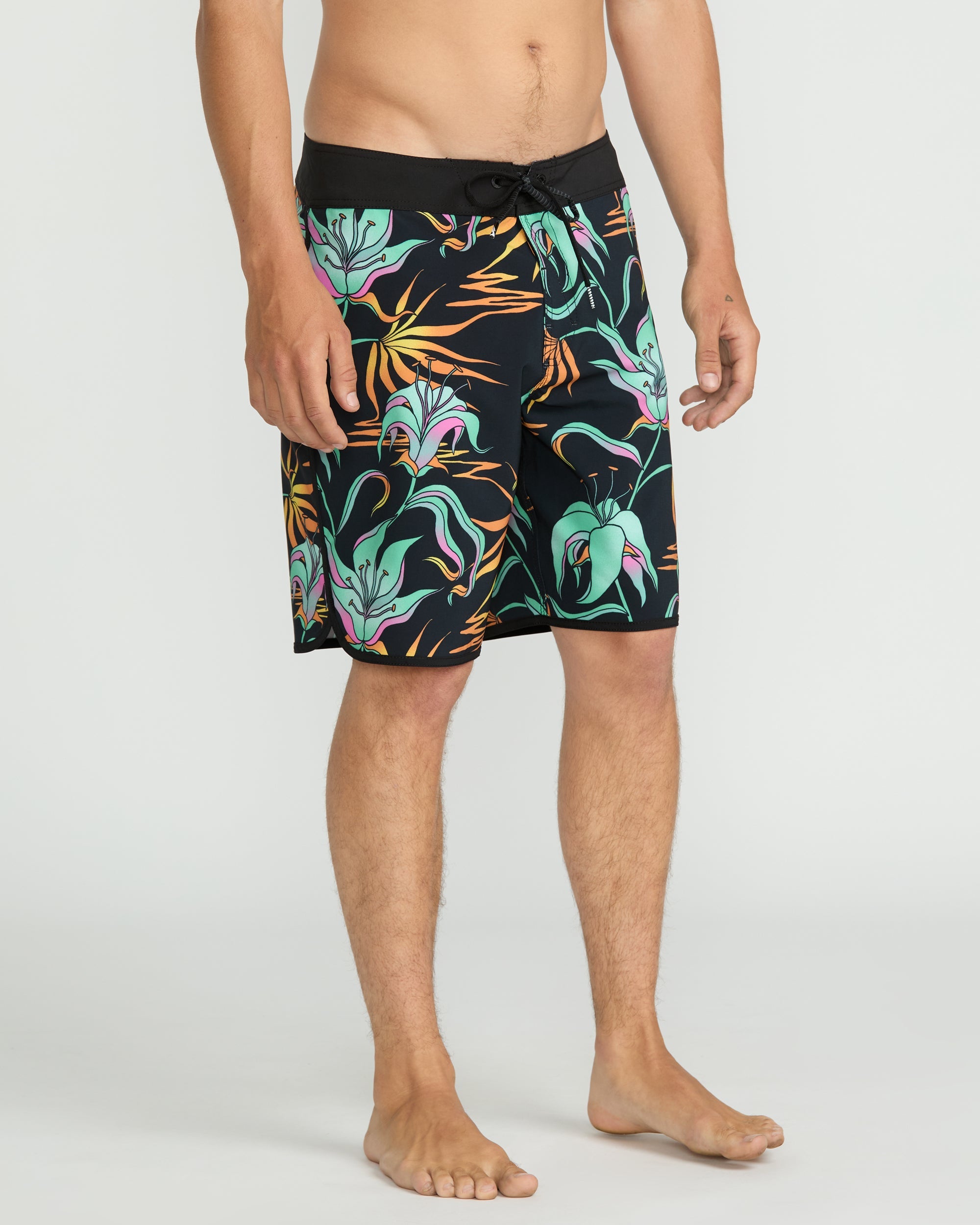Men's Infuse Scallop Mod 19