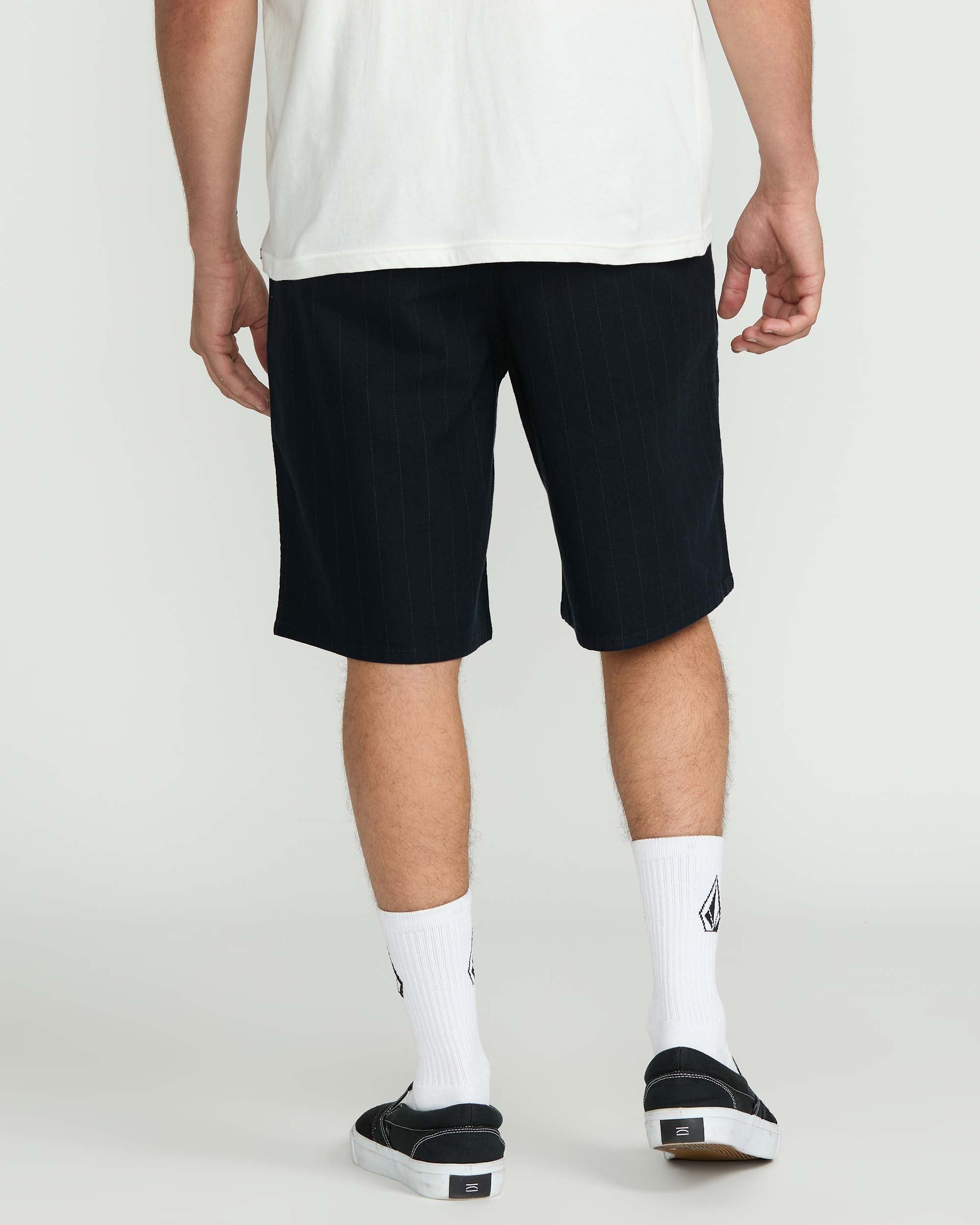 Men's Billow Shorts 22 - Image 2