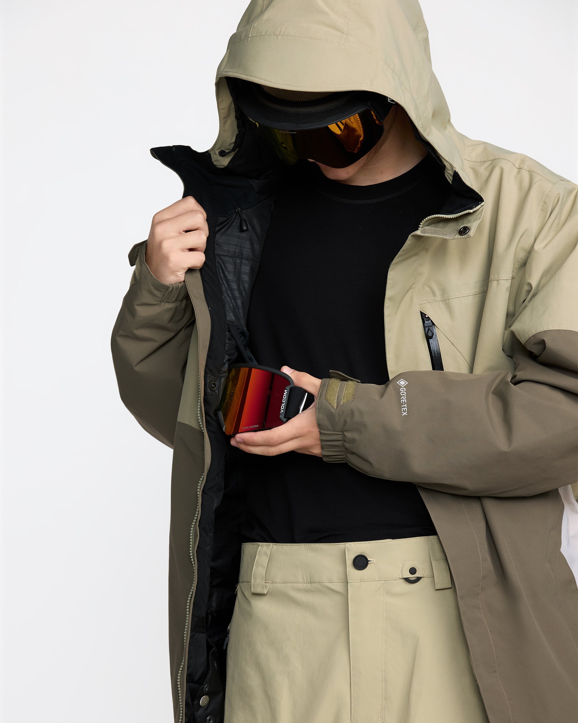 Men's L Gore-Tex Jacket - Image 6