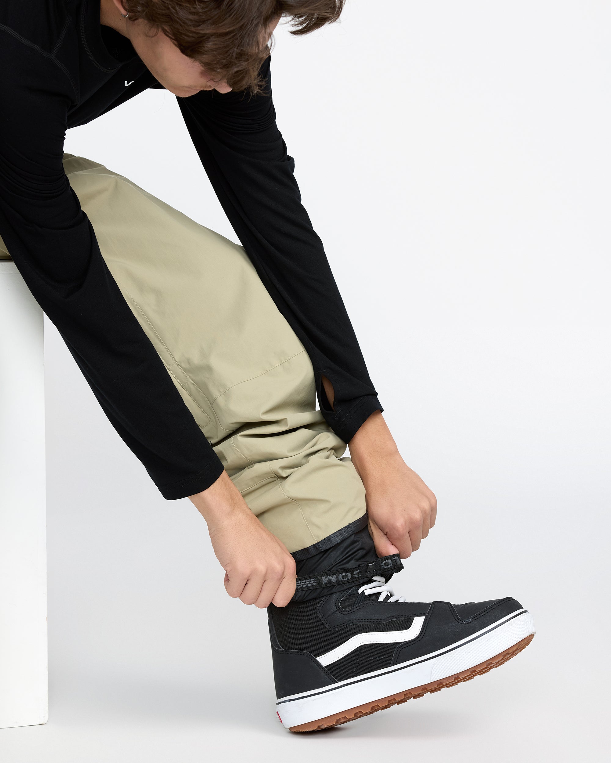 Men's L Gore-Tex Pants - Image 4