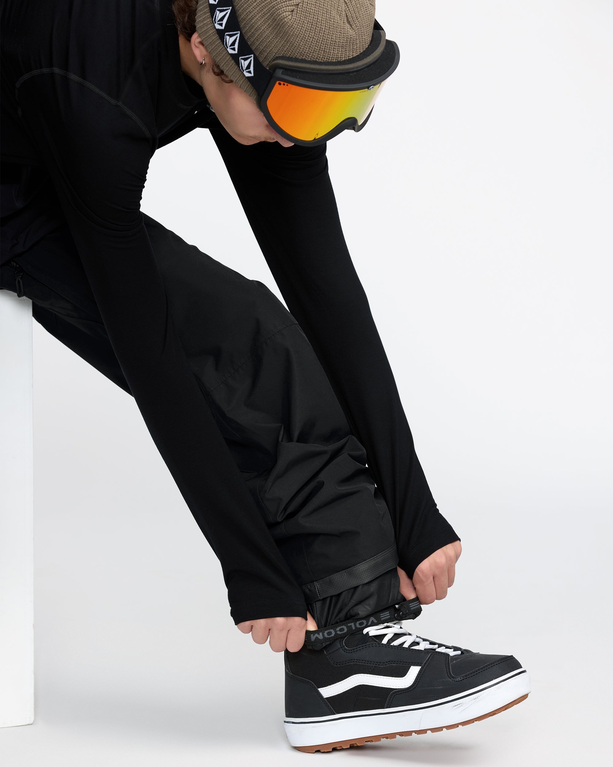 Men's Dua Gore-Tex Pants - Image 3